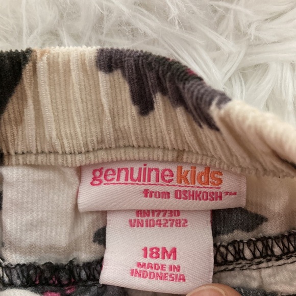 Oshkosh - Picture 3 of 4